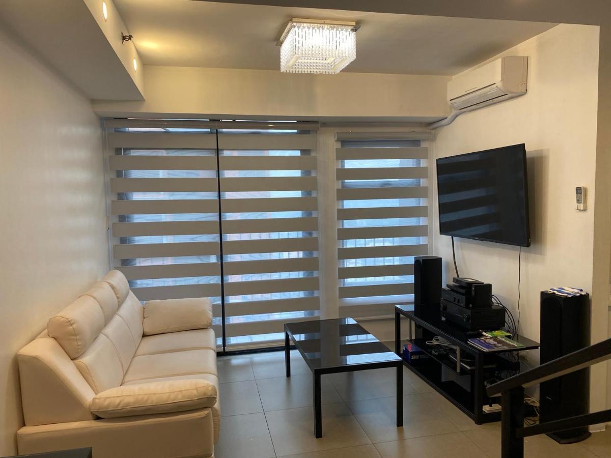 Penthouse Suite At Porto Vita Towers In Cubao Quezon City Manila Exterior photo